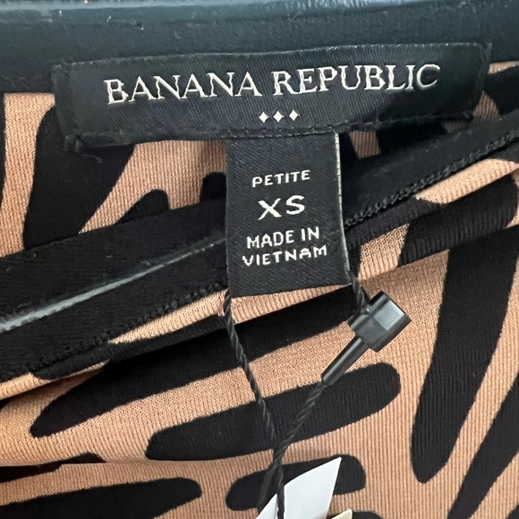 Banana Republic Factory Strapless Maxi Dress, Size XS Petite, NWT - Picture 4 of 5